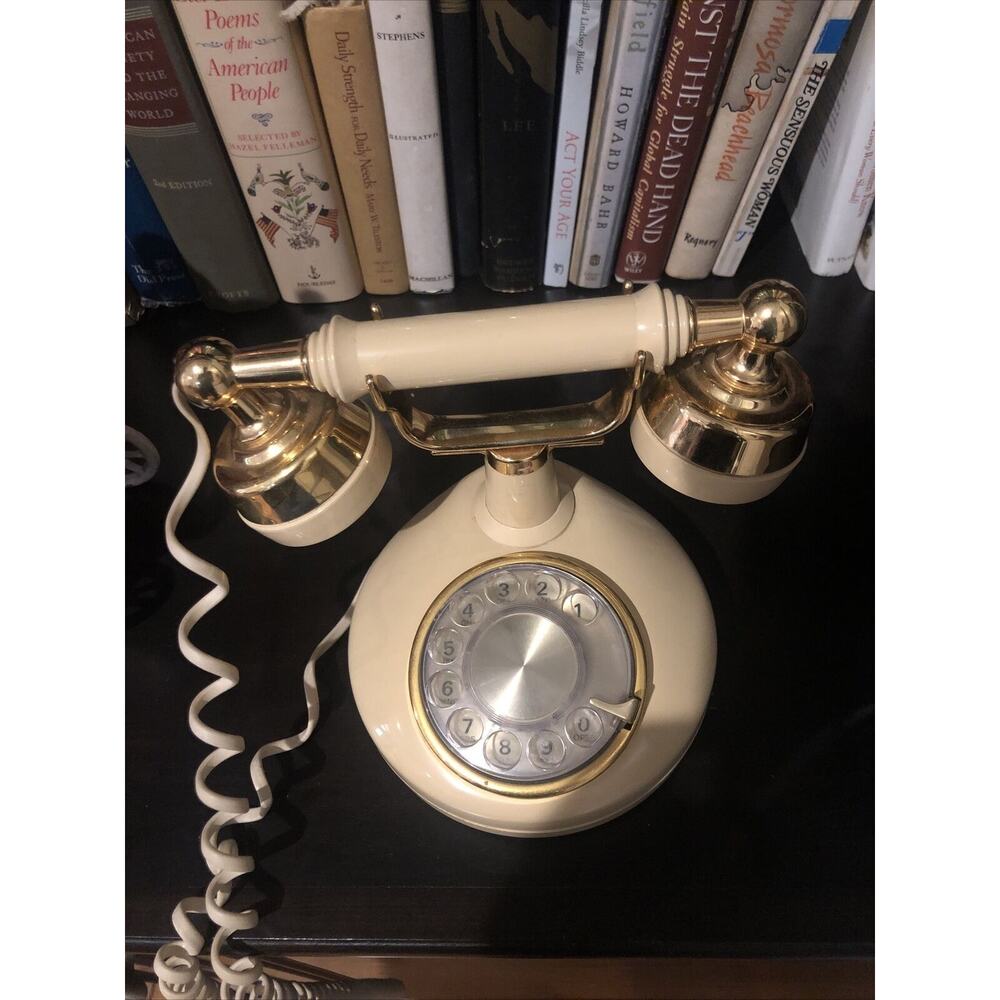 WESTERN ELECTRIC 102, 2/4 DIAL and 684 SUBSET - Works Tan/Gold